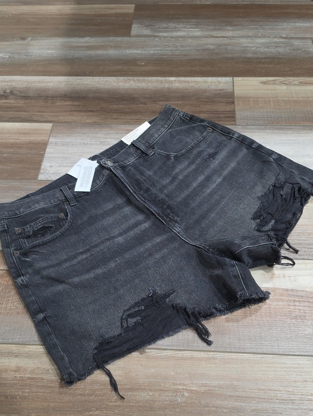 🆕 American Eagle Outfitters Black Distressed Denim Jean Shorts